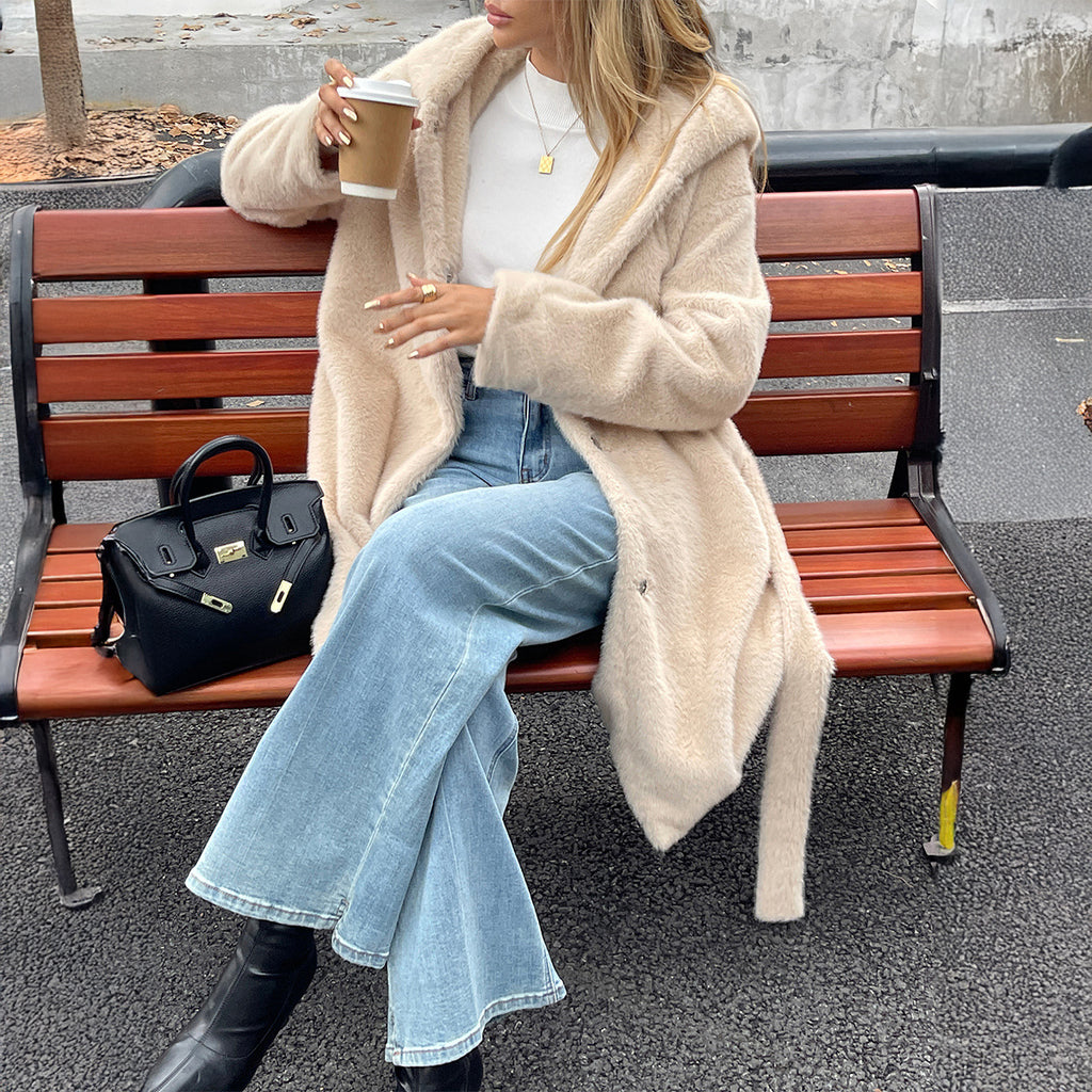 Plush long sleeved women's coat women's clothing