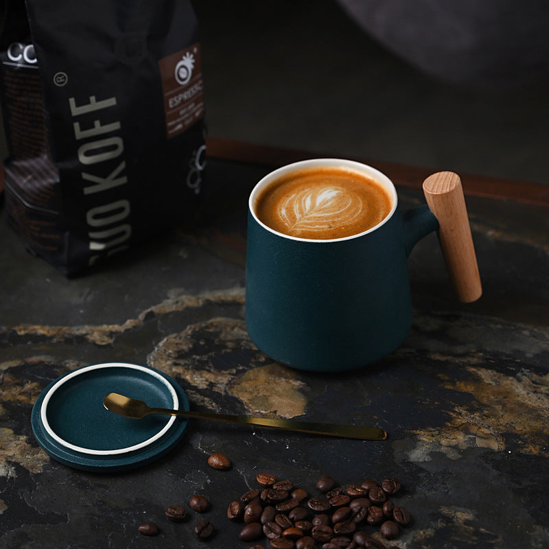 Creative Gift Personalized Ceramic Coffee Mug With Lid Spoon Rough Pottery Cup Lettering Couple Water Cup Logo