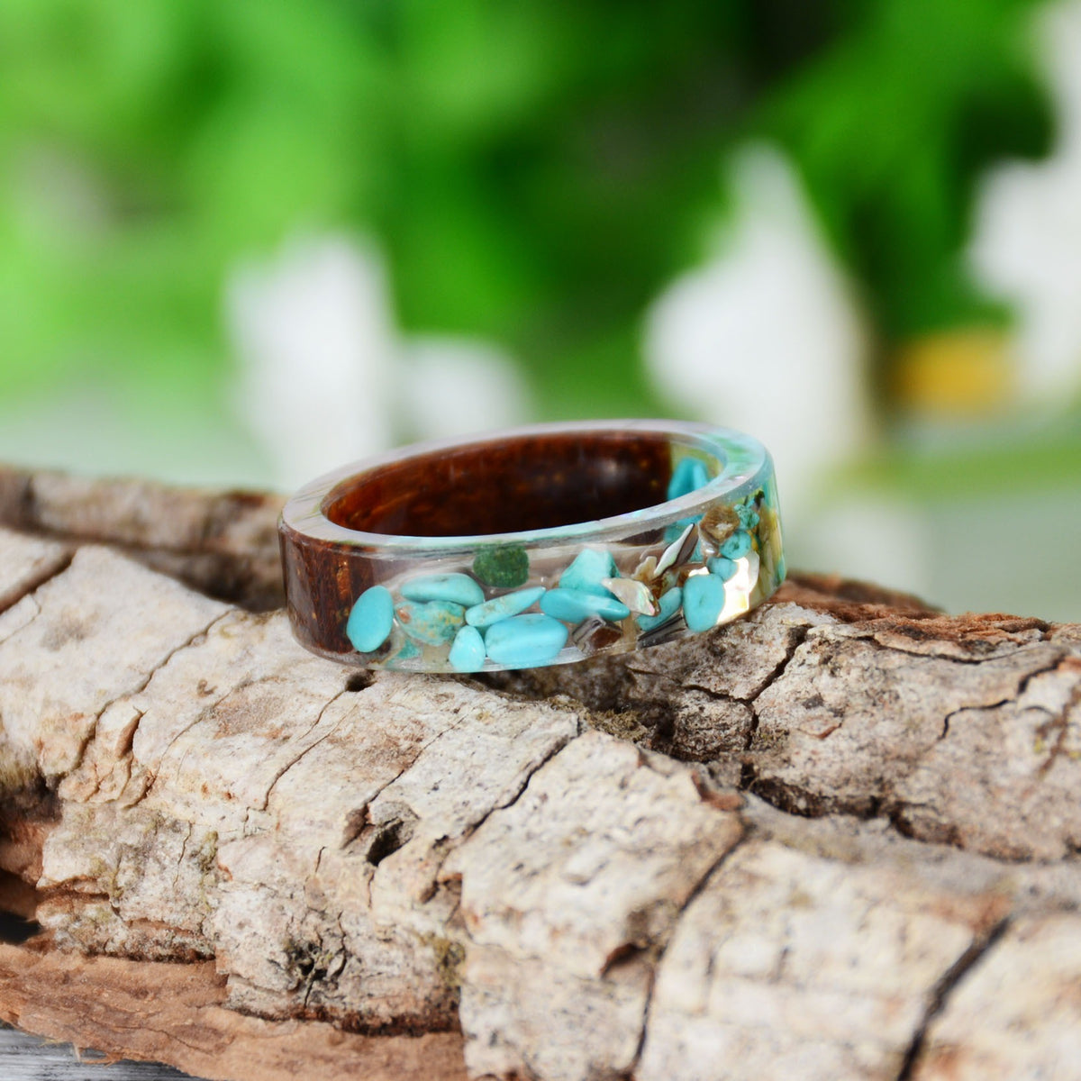Fashion Handmade Dried Flower Wedding Jewelry Love Ring Transparent Epoxy Resin Ring Wood Resin Ring For Women